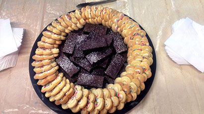 Full Belly Catering - Cookies and desserts